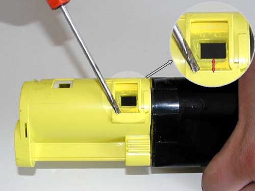 Widok prostokątnego otworu ruchomej części - Epson Aculaser C 1100 Yellow