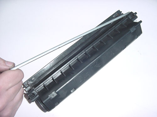 Wyjęcie listwy podającej Doctor blade - HP LJ 5L